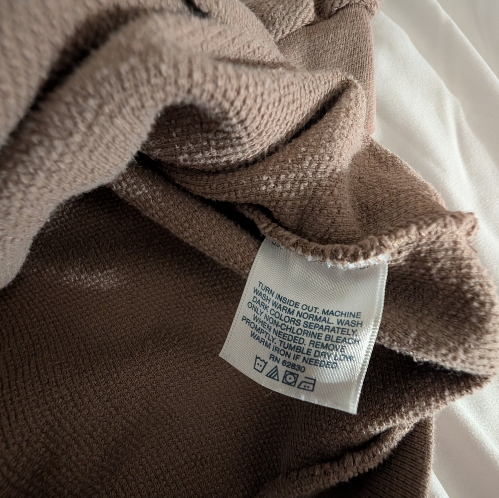 Lands' End Crewneck Sweatshirt - Picture 4 of 9